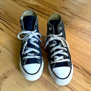 Kids converse